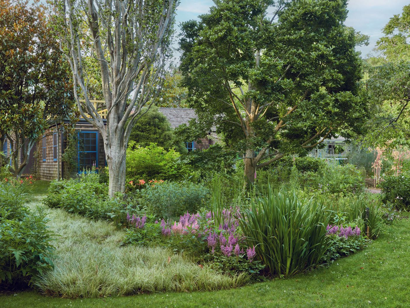 Inside Robert Dash’s great American garden